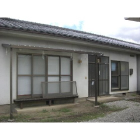 八日町ハイツ