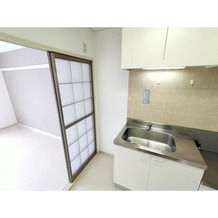 冷蔵庫置き場