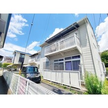 ウェルズ桐原　A棟