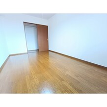 ※写真は201号室です。