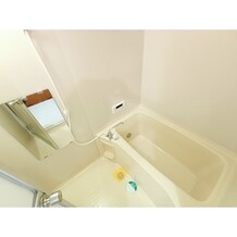 ※写真は201号室です。
