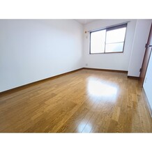 ※写真は201号室です。