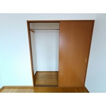 ※写真は201号室です。