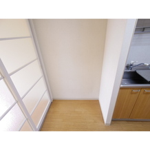 冷蔵庫置き場
