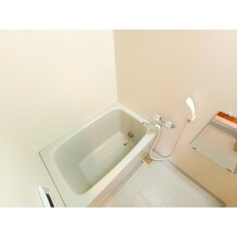 ※写真は201号室です。