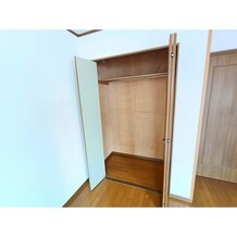 ※写真は201号室です。