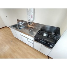 ※コンロは設備ではありません