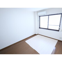 ※別部屋の参考写真になります。
