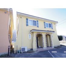 長野県上田市国分のテラスハウス