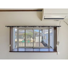 角部屋のみ出窓付