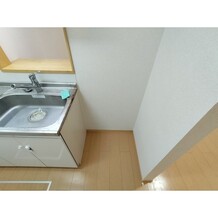 冷蔵庫置き場