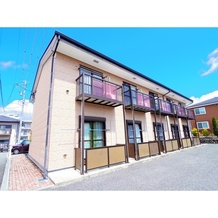 Ｍａｉｓｏｎ．　Ｅｉ