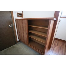 シューズボックス