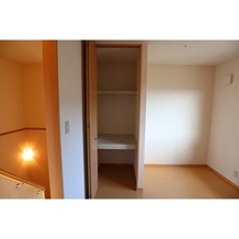 2階　5.5帖洋室
