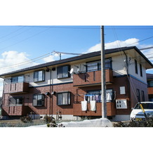 ファイネス山野井　A棟