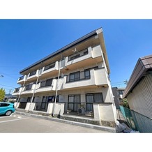 ハイツ山岸