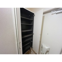 シューズボックス