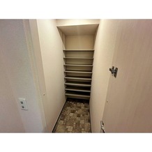 シューズボックス