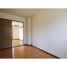 ※別部屋の参考写真になります。