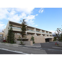 長野県松本市蟻ケ崎台のマンション