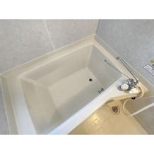 ※別部屋の参考写真になります。