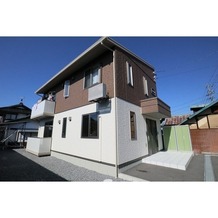 シャーメゾン金井