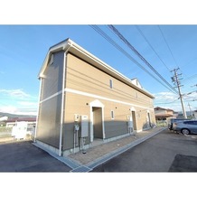 長野県岡谷市長地小萩1丁目のアパート