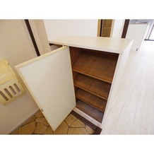 シューズボックス
