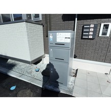 共用の宅配BOXあります