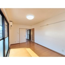 ※同物件別部屋の写真です