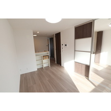 ※同建物反転間取り部屋の画像です