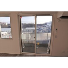※同建物反転間取り部屋の画像です