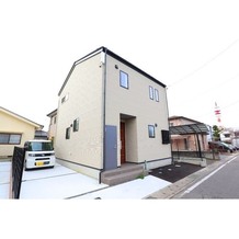 長野県松本市井川城3丁目の戸建