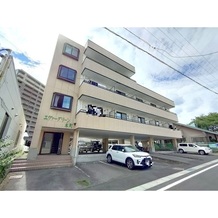 エヴァーグリーン本町