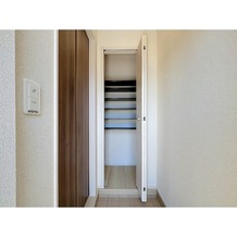 シューズボックス