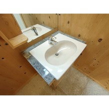 同仕様の別部屋の画像となります。