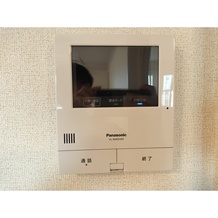 ※同建物の反転間取り画像です。