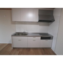 ※同建物の他の部屋の写真です。