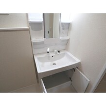 ※同建物の他の部屋の写真です。