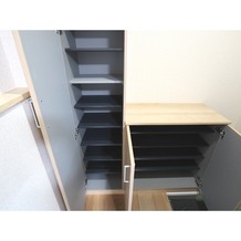 ※同建物の他の部屋の写真です。