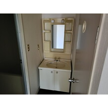 リフォーム工事前のお写真です。
