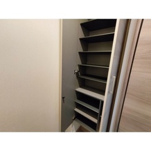 シューズボックス
