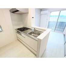 同タイプ部屋の画像を使用しています