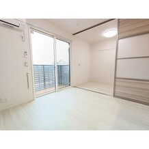 同タイプ部屋の画像を使用しています