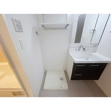 洗濯機置き場