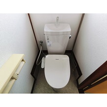 ※リフォーム中の為中号室の写真は中号室で